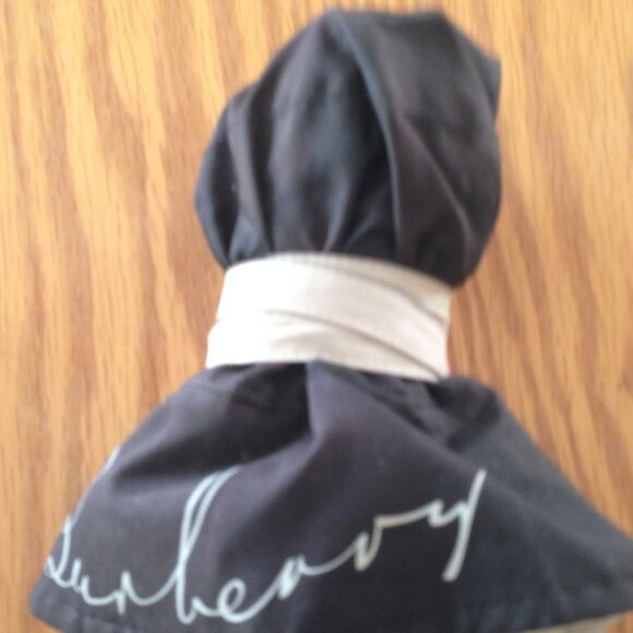 Burberry, and Moschino Umbrellas - Picture 5 of 16